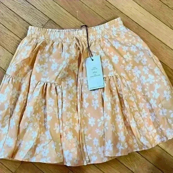 KENDALL + KYLIE Floral A-Line Skirt Medium Orange Elastic Waist Lightweight - Picture 1 of 4